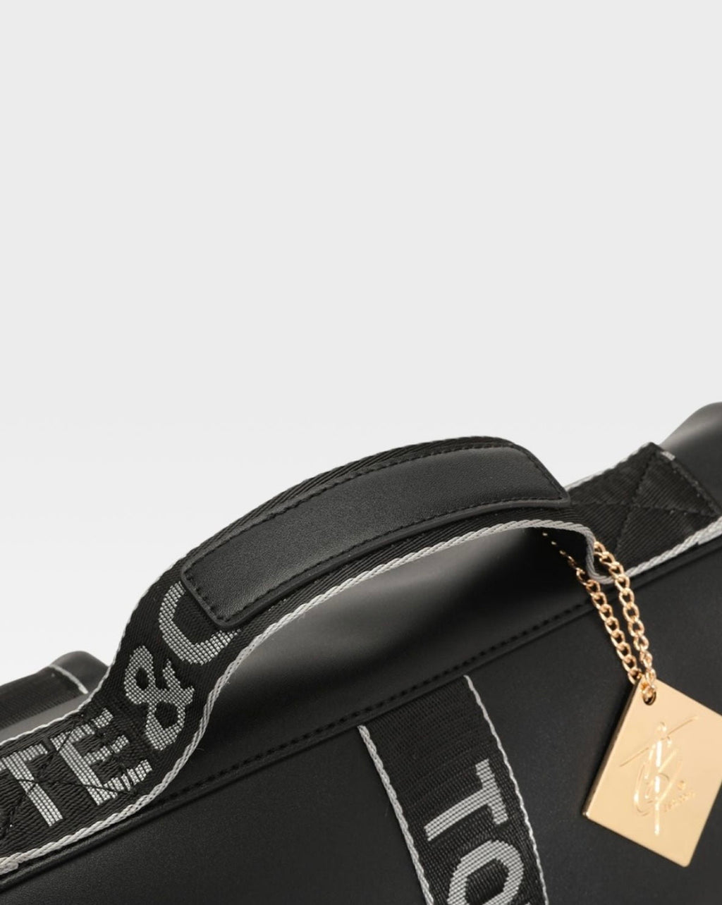 TOTE&CARRY Luxury Bag
