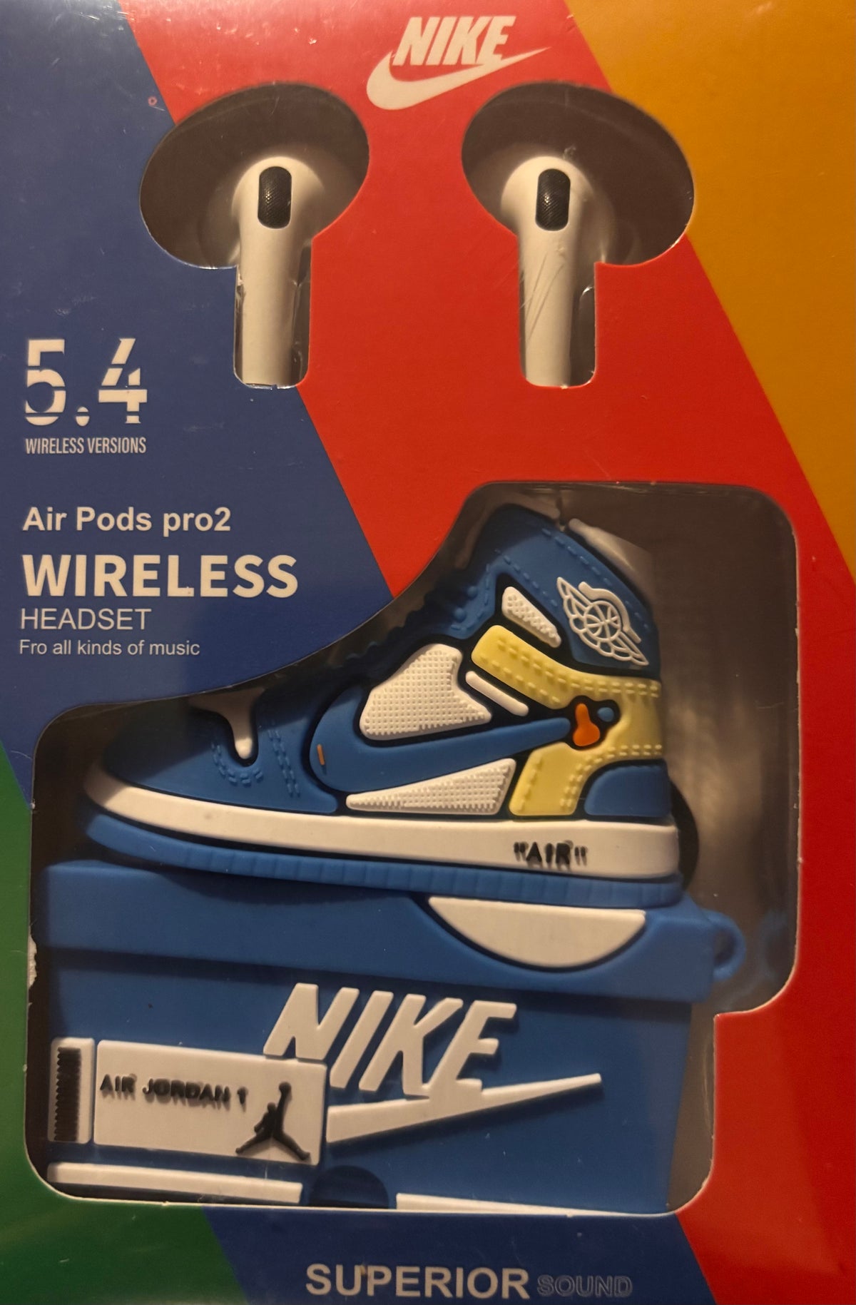 Nike Air Pod Pro 2 Wireless Earbuds & Case